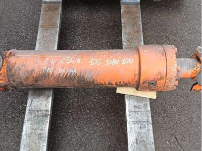 Bucket return cylinder for Hitachi ZW 250 sold by PRV Ricambi Srl
