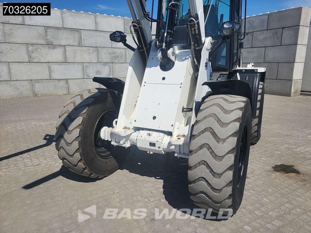 Caterpillar 914 M A/C Photo 16