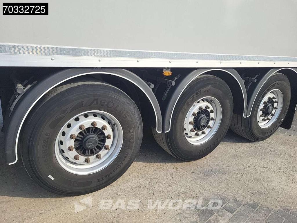 Kässbohrer XS Tailgate BPW Photo 15