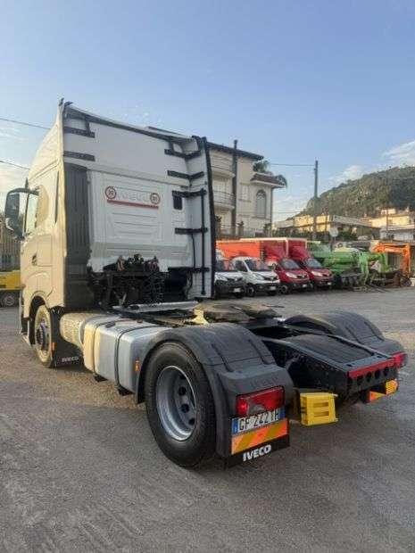 Iveco S-WAY Photo 4