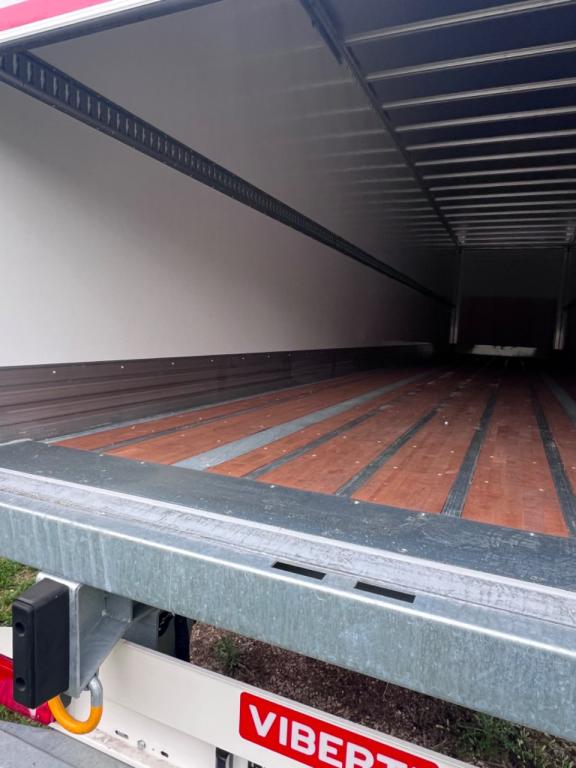 Viberti Closed box semi-trailer Photo 7