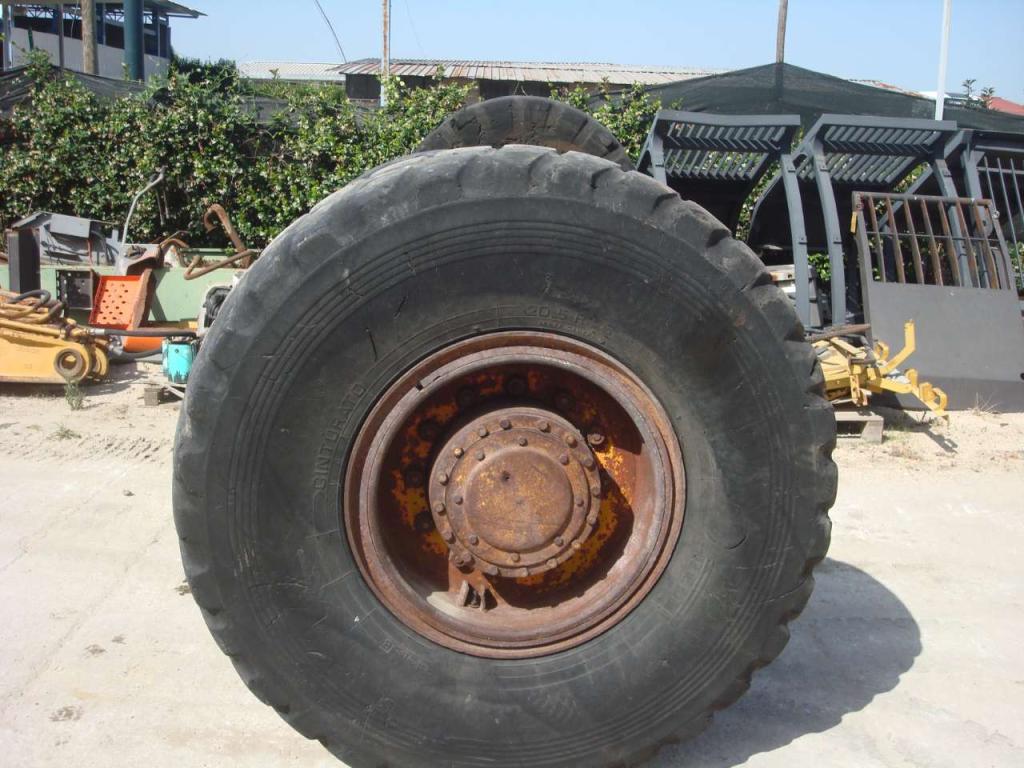 Front axle for Fiat Allis 645 Photo 3