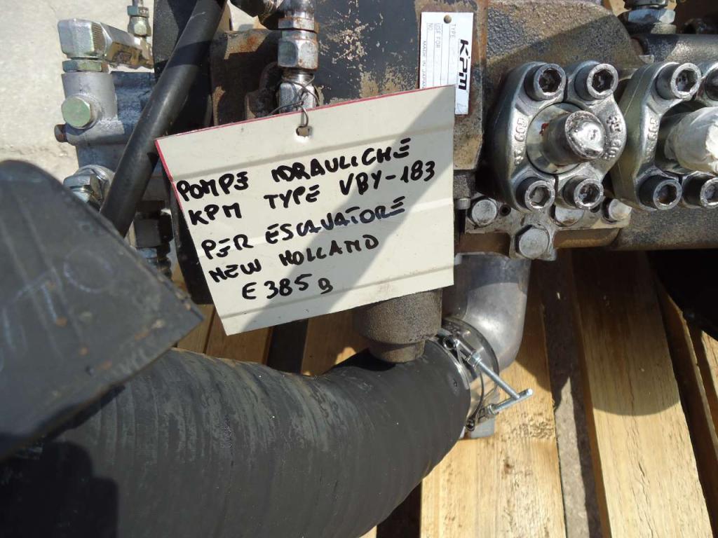 Hydraulic pump for New Holland E385B Photo 2