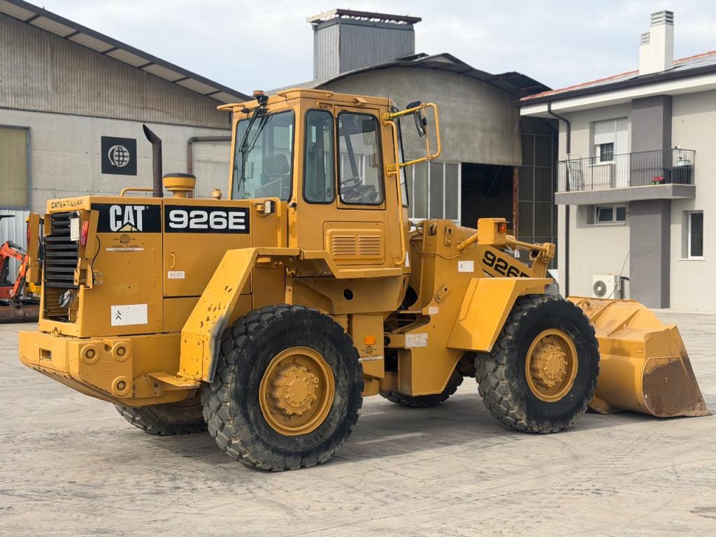 Caterpillar 926E Photo 3