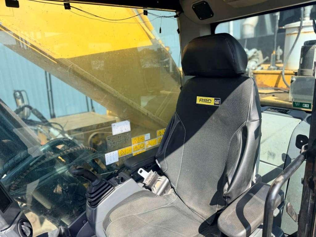 Caterpillar 374D L Photo 29