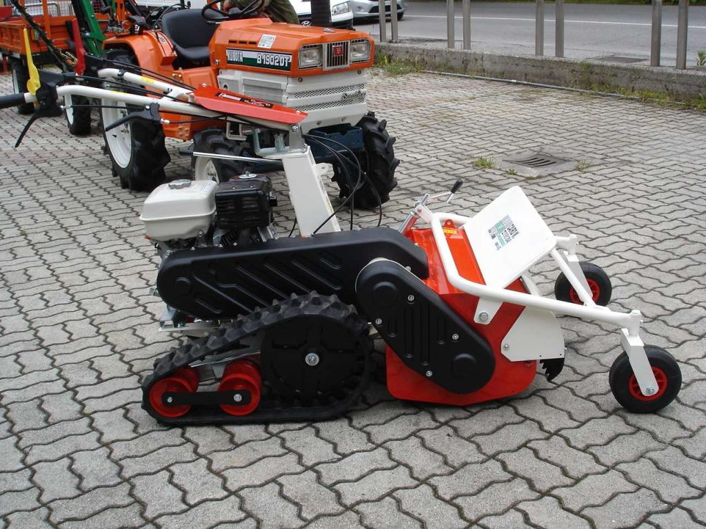 Tekna TTC 65 - CINGOLATA PROFESSIONALE - MOTORE HONDA GX Photo 11