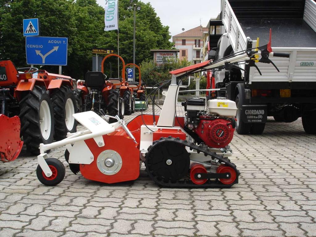Tekna TTC 65 - CINGOLATA PROFESSIONALE - MOTORE HONDA GX Photo 12