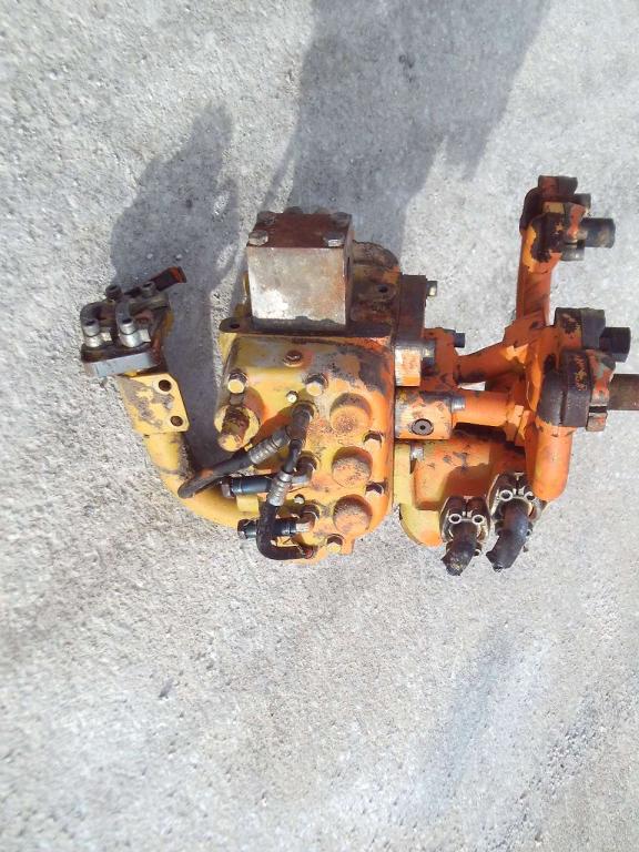 Hydraulic distributor for Fiat Allis FR220 Photo 2