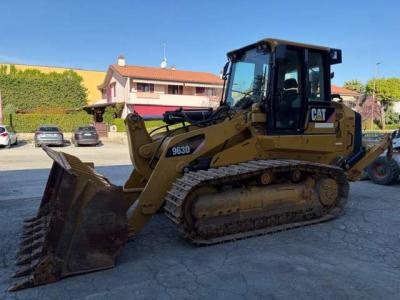 Caterpillar 963D sold by Officina Meccanica Acquaviva