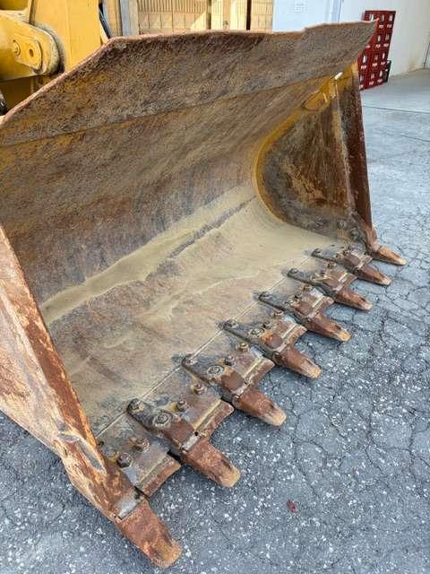 Caterpillar 963D Photo 6