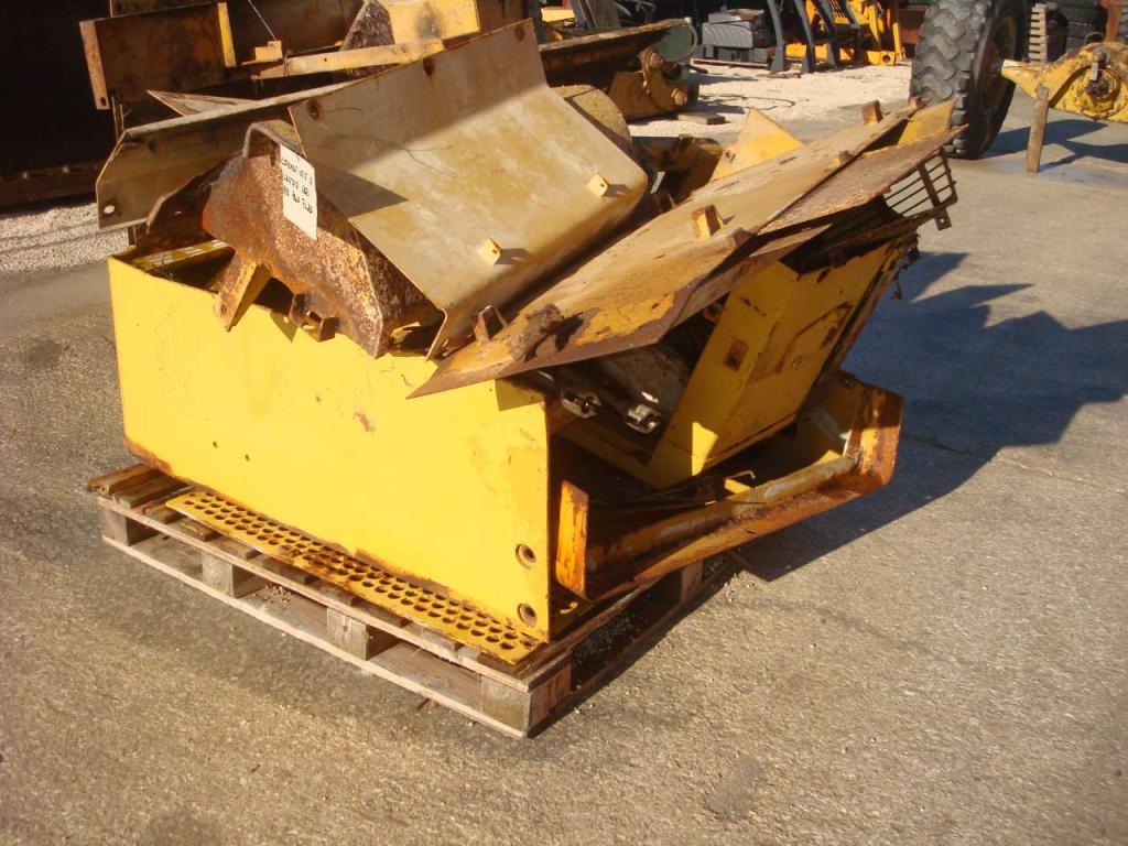 Hood and body panel for Fiat Allis FL 20 Photo 1