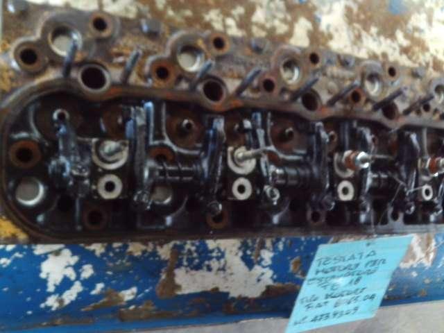 Cylinder head for Fiat Allis FE18 - MOTORE FIAT 8065.04 - N. 4739309 Photo 5