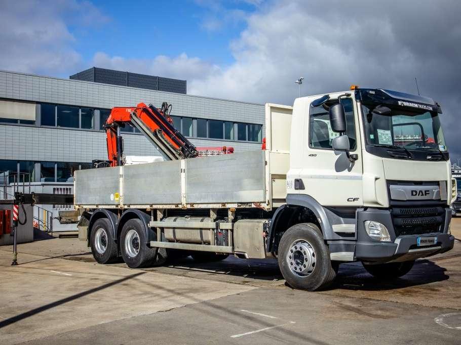 Daf CF 450-6X4+FASSI18T/M(3EXT)-78500KM Photo 4