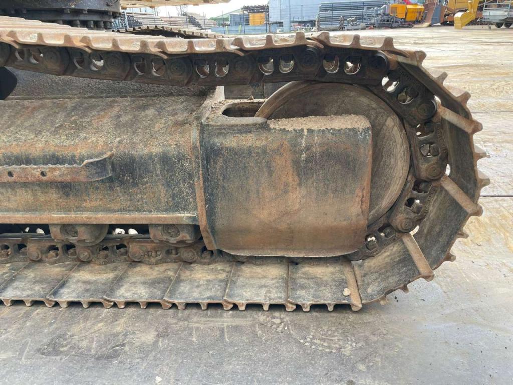 Caterpillar 324EL Photo 16