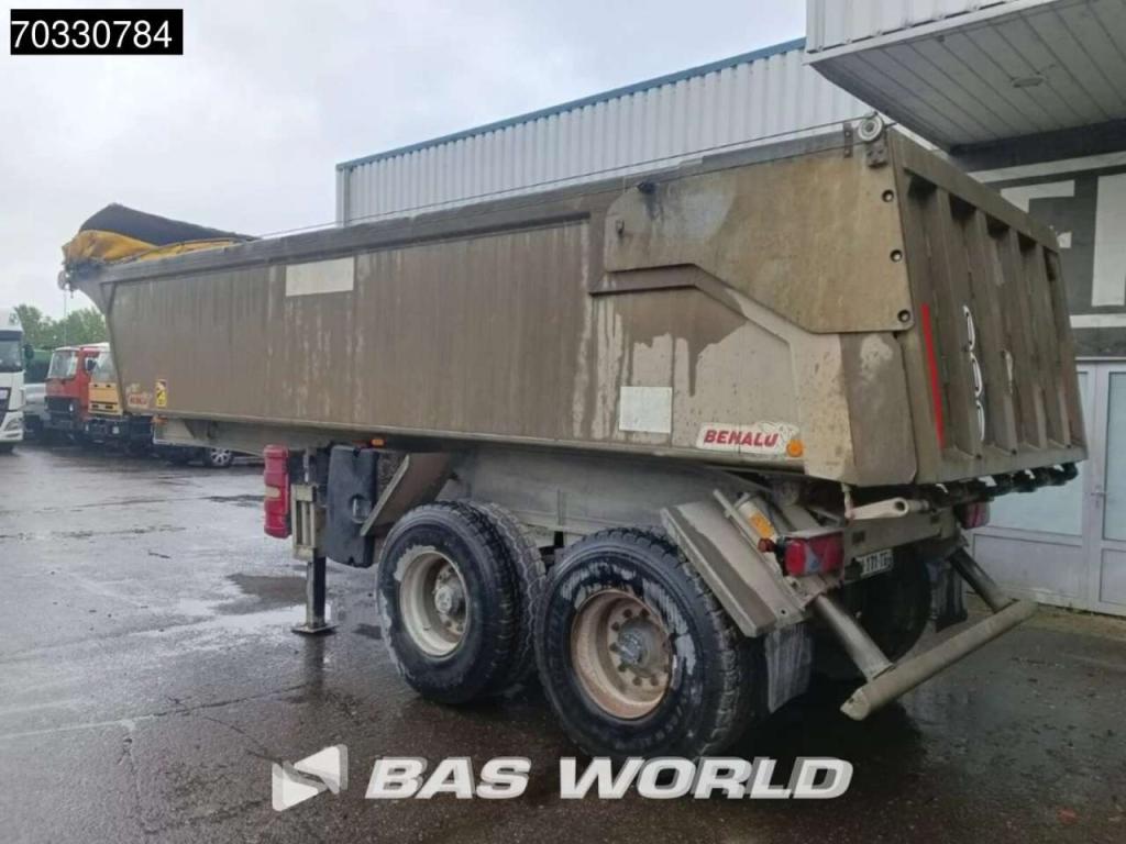 Benalu 2 axles Photo 2