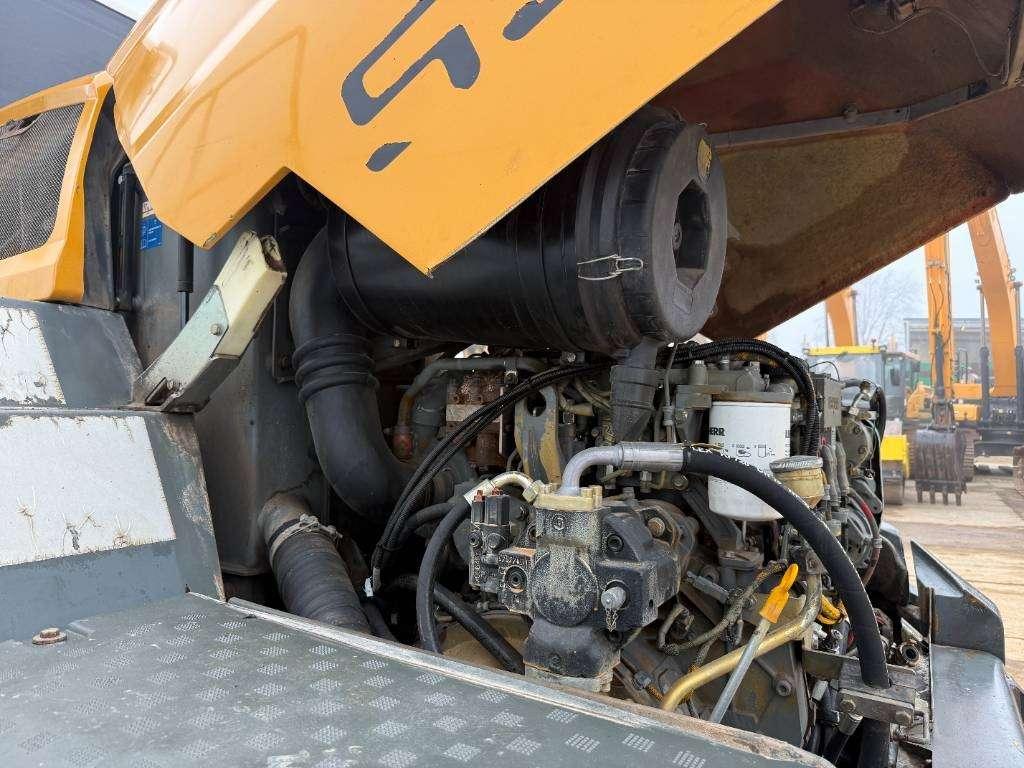 Liebherr L550 - Automatic Greasing / Good Tyres! Photo 26