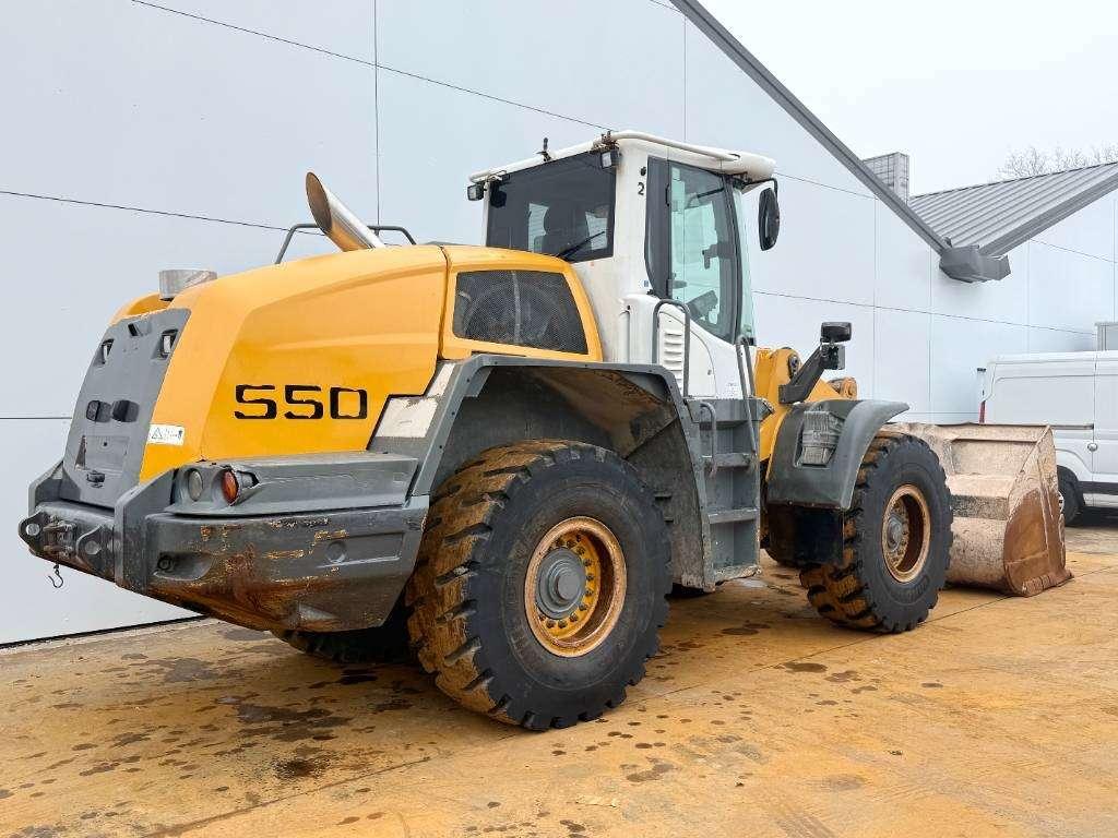 Liebherr L550 - Automatic Greasing / Good Tyres! Photo 5