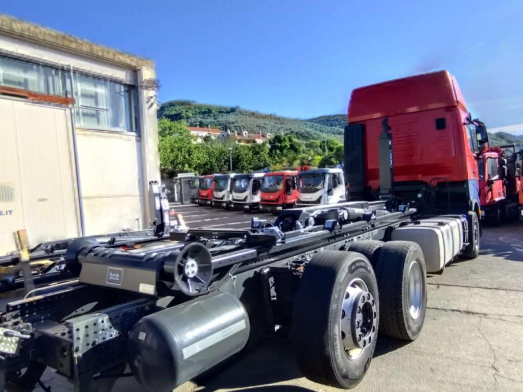 Iveco S-WAY AS260S48 Y Photo 15
