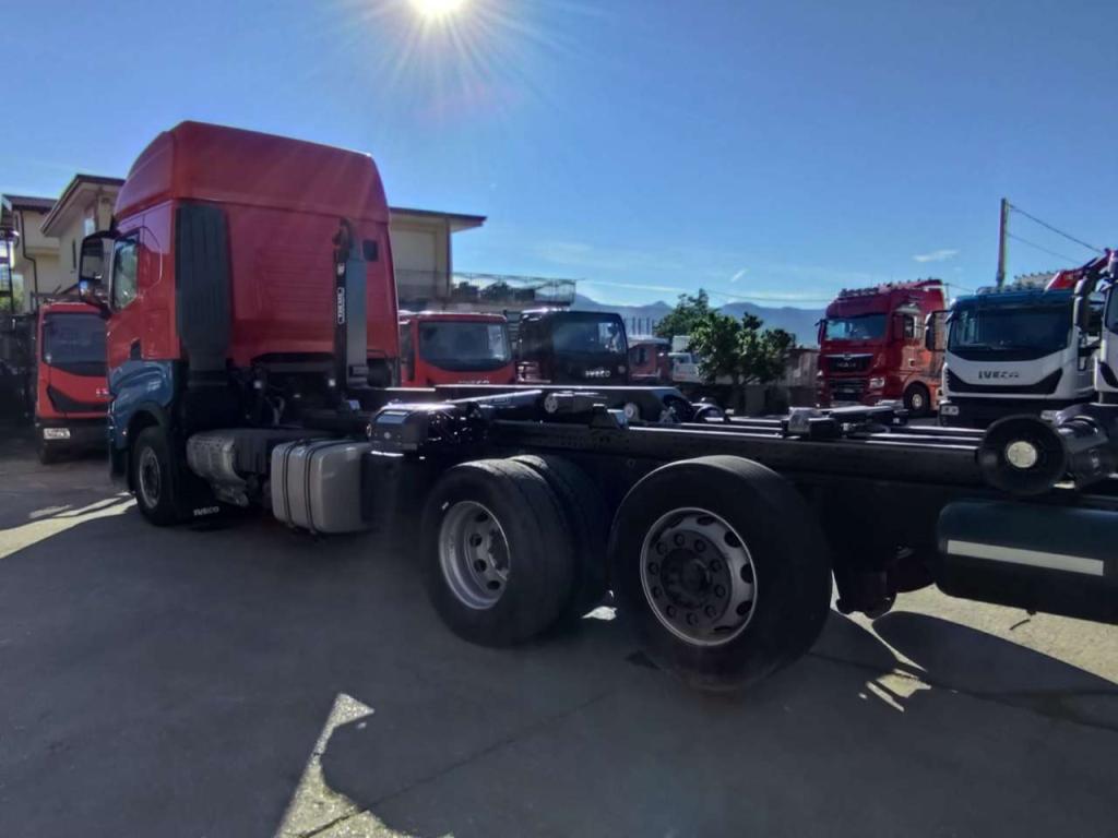 Iveco S-WAY AS260S48 Y Photo 16