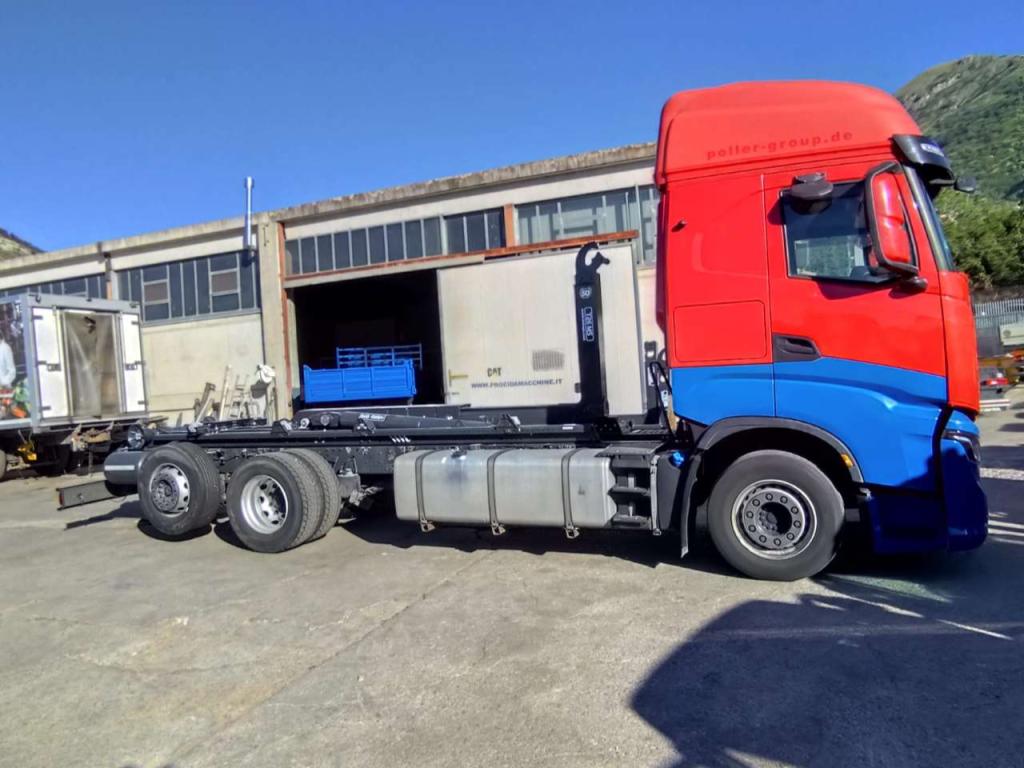 Iveco S-WAY AS260S48 Y Photo 18