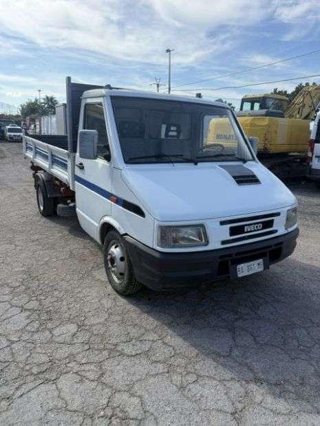 Iveco 35.10 Photo 3