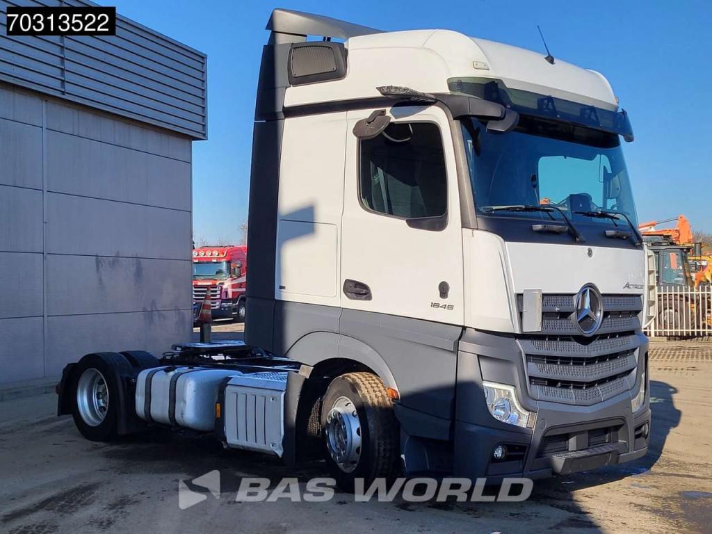 Mercedes-Benz Actros 1845 4X2 Bigspace Lowdeck Mirrorcam 2x Tank Photo 3