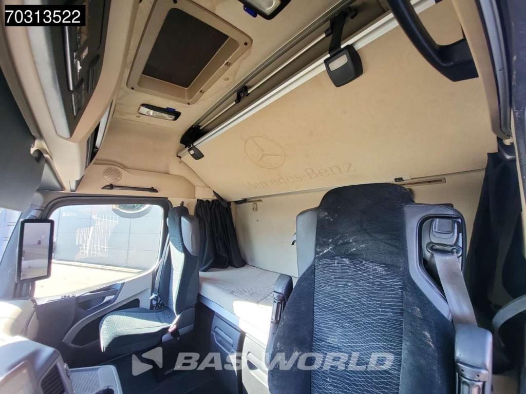 Mercedes-Benz Actros 1845 4X2 Bigspace Lowdeck Mirrorcam 2x Tank Photo 30