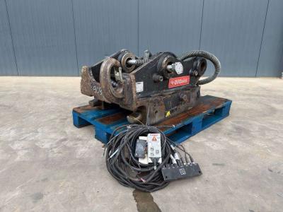 OilQuick OQ80 - M318D / M320F / M322D / 320D / 320E / 323D Photo 1