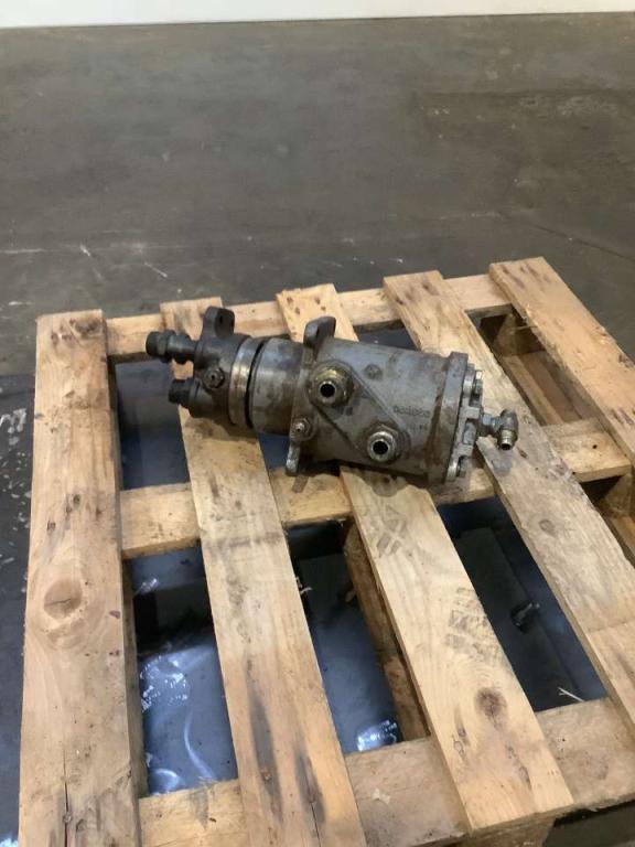 Rotating joint for Fiat Hitachi EX 235 Photo 4