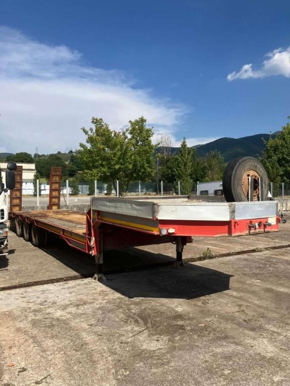 Cometto Flatbed semi-trailer Photo 2