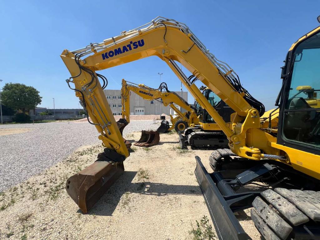 Komatsu PC88MR-10 Photo 10