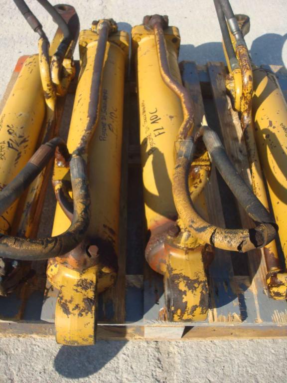 Lifting piston for Fiat Allis FL10C Photo 2
