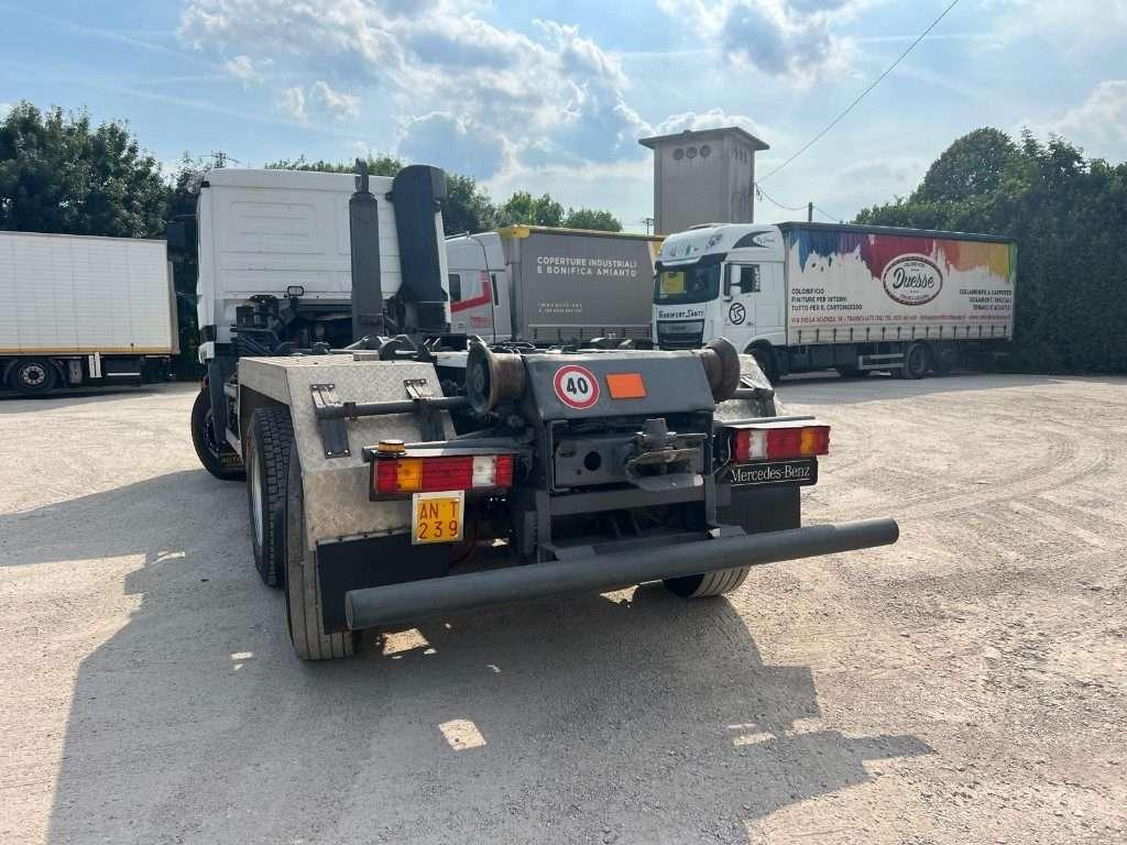 Mercedes-Benz Hook lifts truck Photo 5
