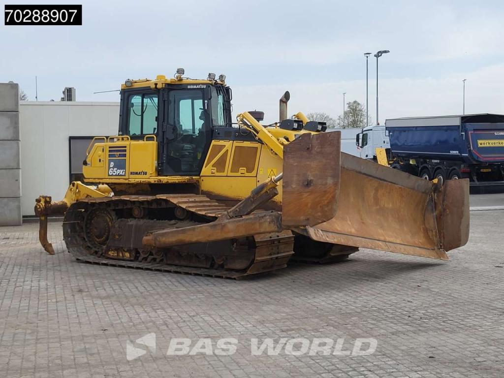 Komatsu D65 PXi -18 Ripper Photo 10