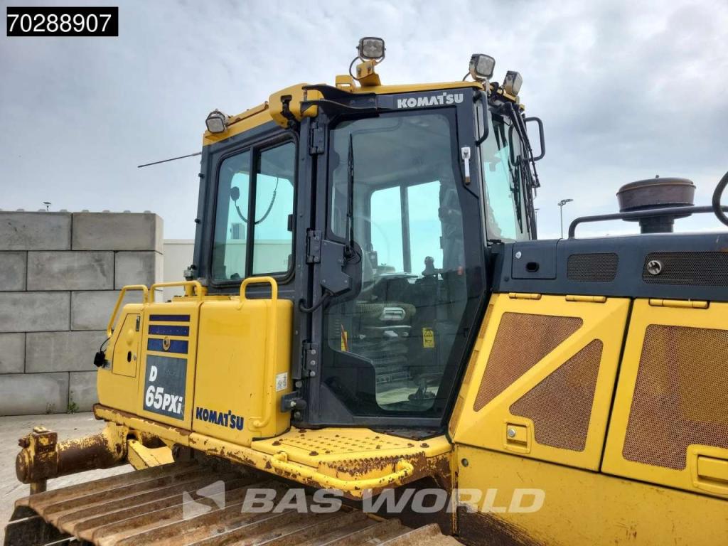 Komatsu D65 PXi -18 Ripper Photo 13