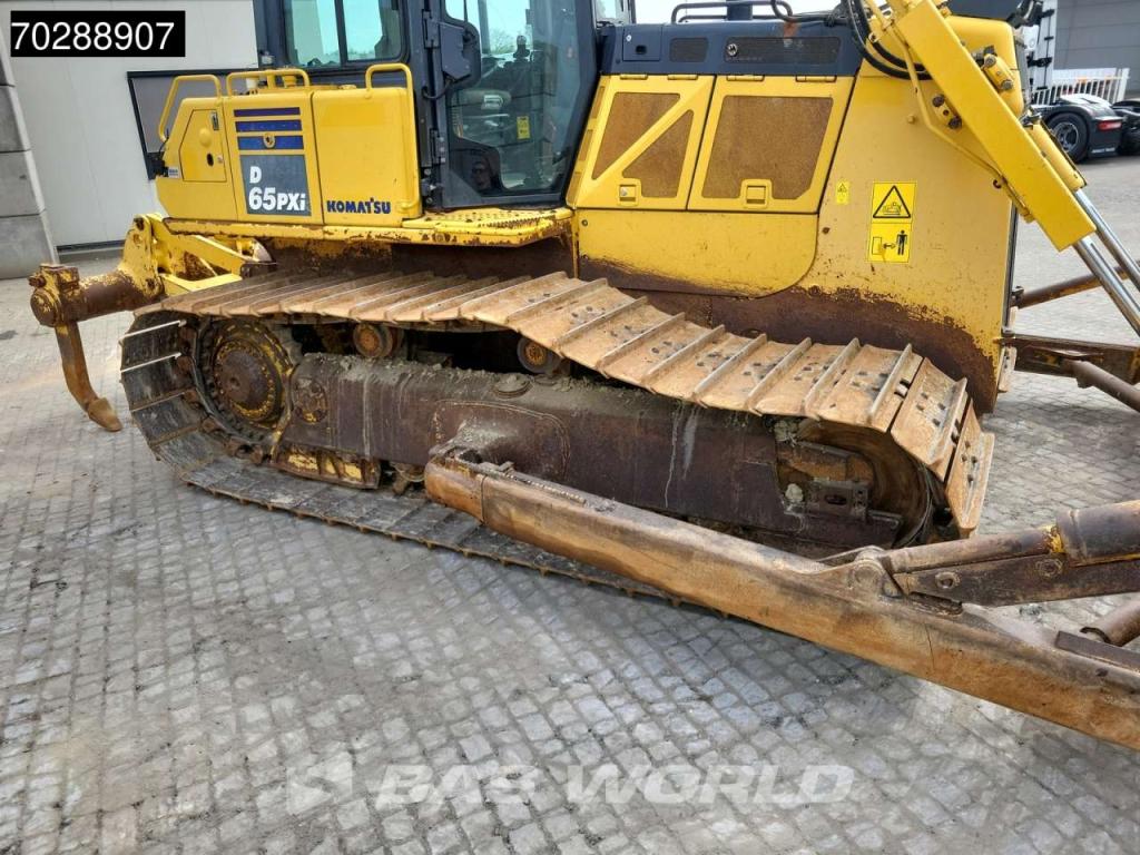 Komatsu D65 PXi -18 Ripper Photo 24