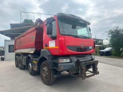 Renault Kerax 450 sold by Albacamion Srl