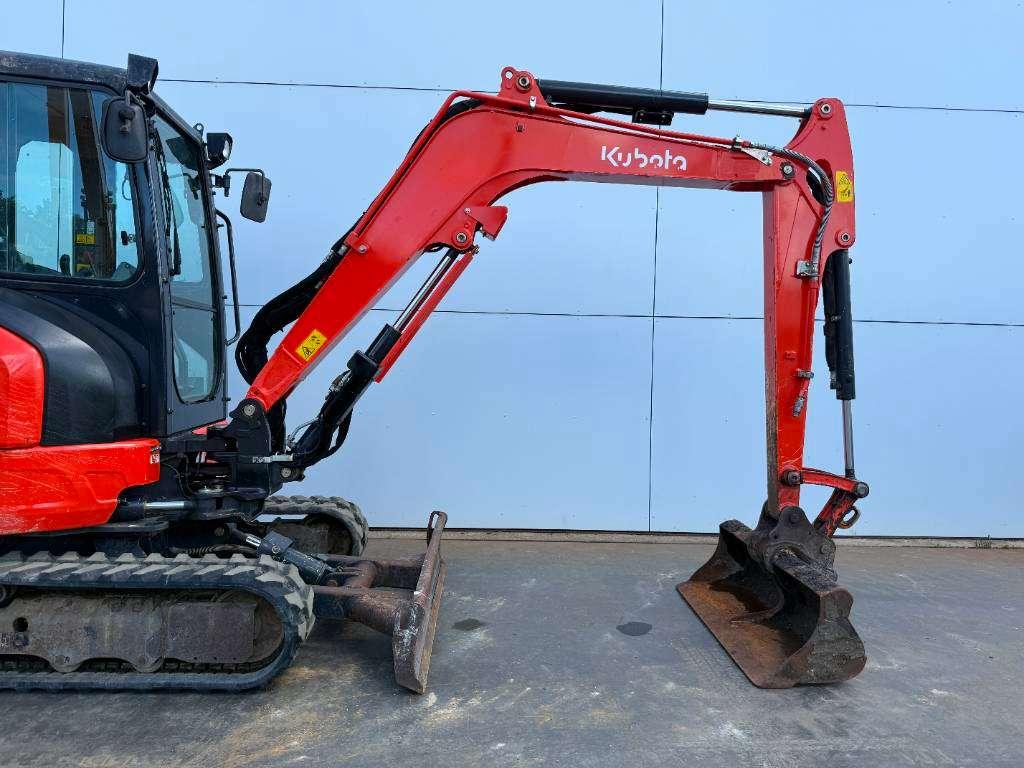 Kubota KX037-4 - Hammer Lines / Quick Coupler Photo 13