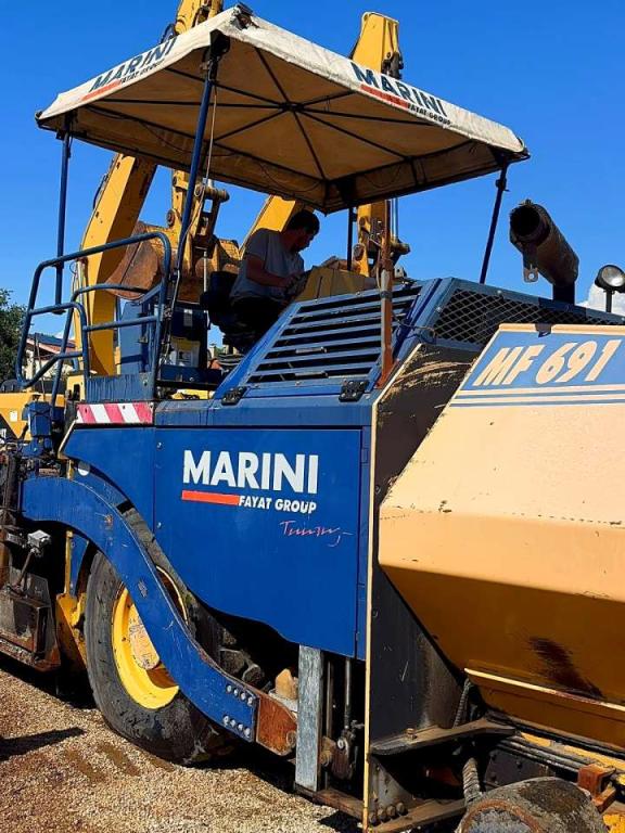 Marini MF691 Photo 2