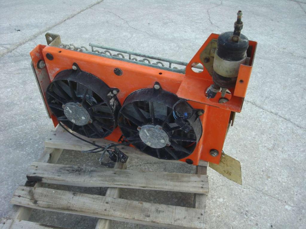 Air conditioning radiator for Fiat Hitachi W 130 Photo 3