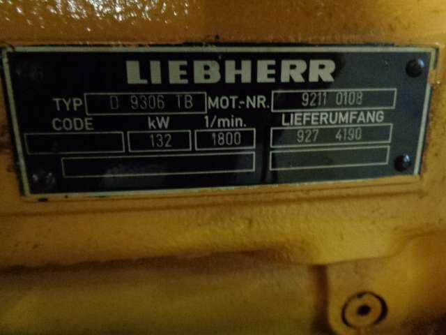 Internal combustion engine for Liebherr D 9306 TB Photo 2