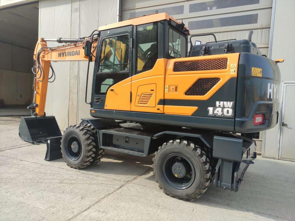 Hyundai HW140-9 Photo 4