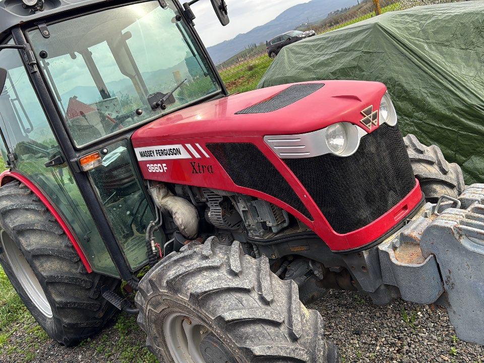 Massey Ferguson 3660F Photo 4