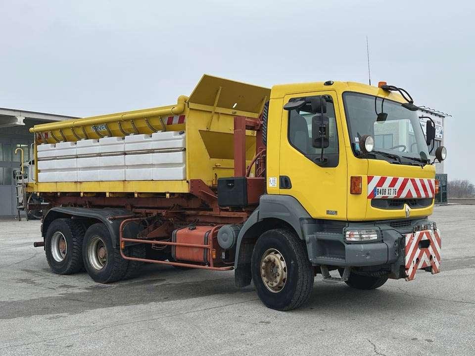 Renault 370 DCI 6x4 Photo 15
