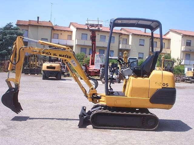 Komatsu PC07 Photo 2
