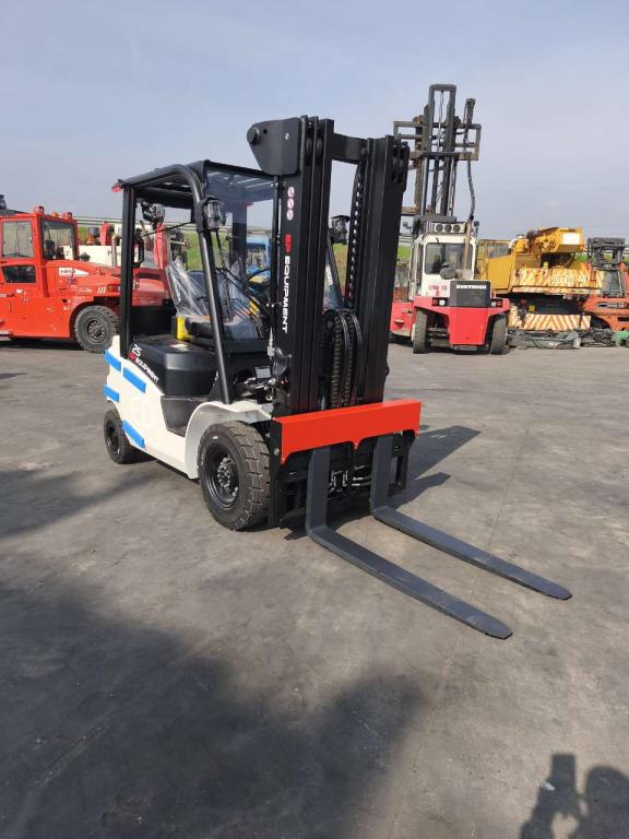 EP Equipment EFL253 Photo 2