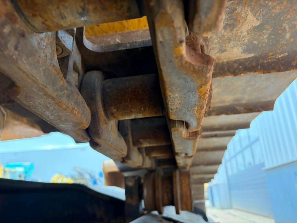 Caterpillar 330GC Photo 18