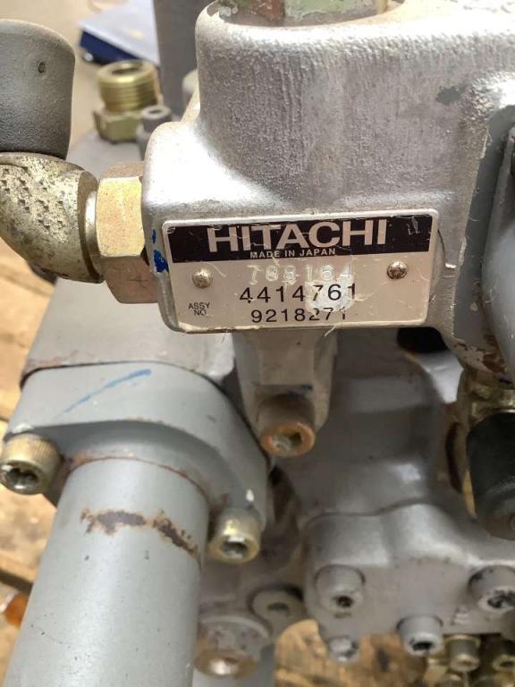 Hydraulic distributor for Hitachi ZX135US Photo 5