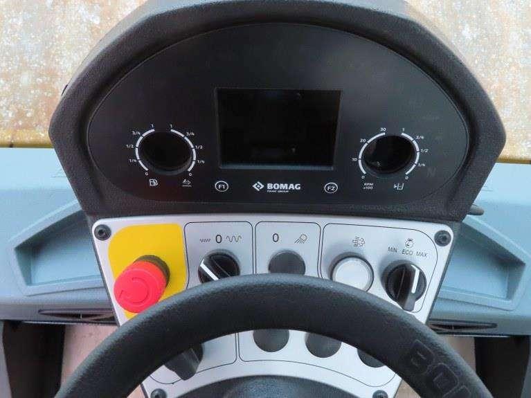 Bomag BW213 D-5 PL Photo 18