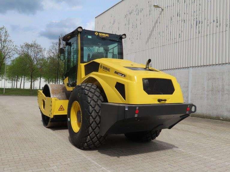 Bomag BW213 D-5 PL Photo 4